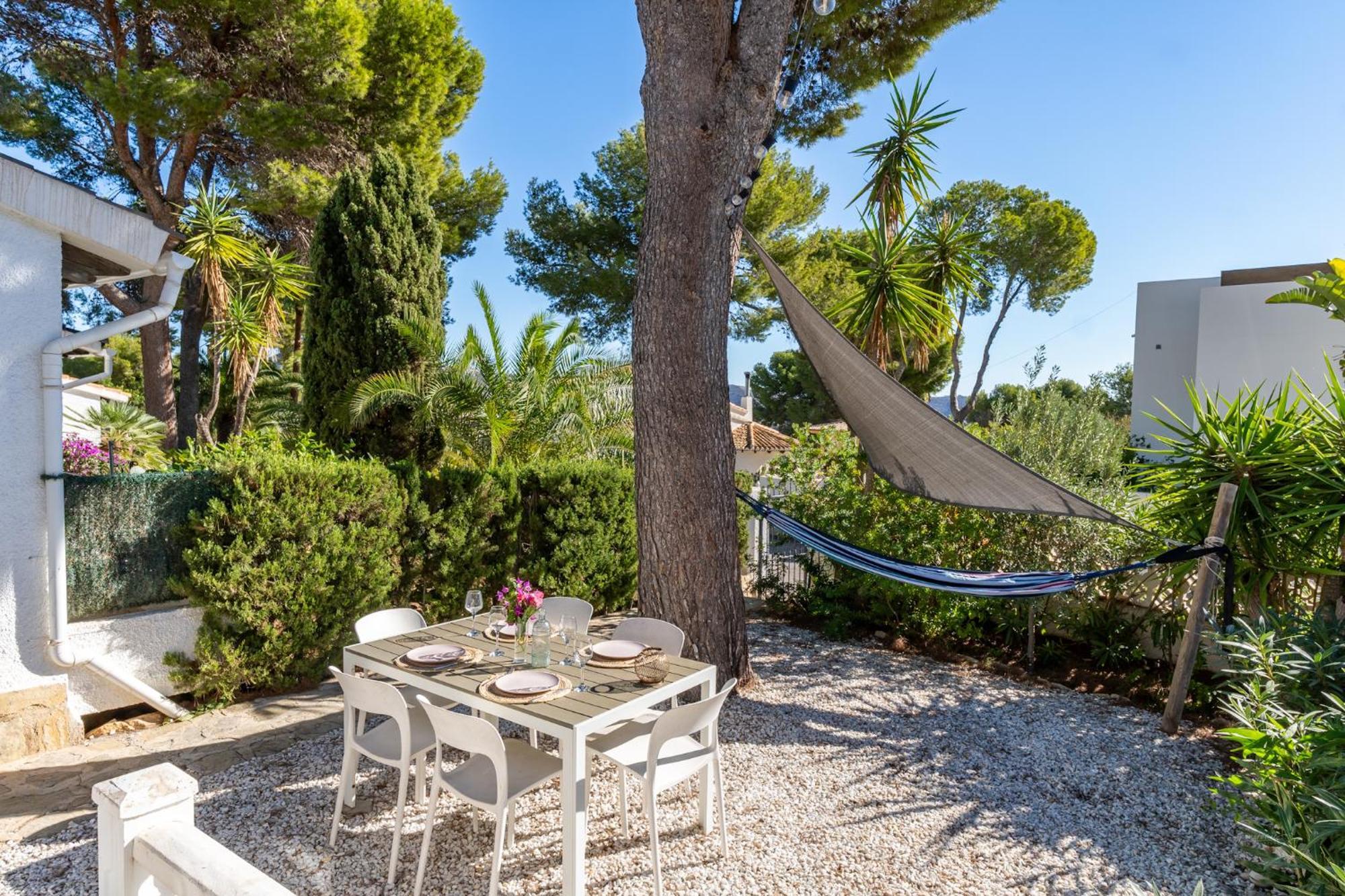 Bungalow Marquerite Moraira, 5 Minutes From Beach Teulada Bagian luar foto
